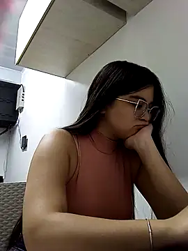 Snapshot of CamilaSofiia chatting on October 12, 2025, 4:41 pm CamilaSofiia online show from October 12, 2025, 4:41 pm