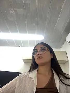 Snapshot of CamilaSofiia chatting on October 29, 2025, 8:08 pm CamilaSofiia online show from October 29, 2025, 8:08 pm