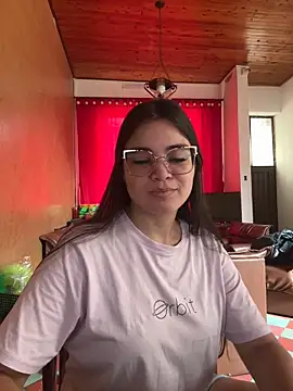 CamilaSofiia online show from March 28, 2026, 8:32 pm