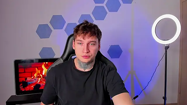 Snapshot of Chris_Tyson chatting on September 27, 2025, 11:49 am Chris Tyson online show from September 27, 2025, 11:49 am