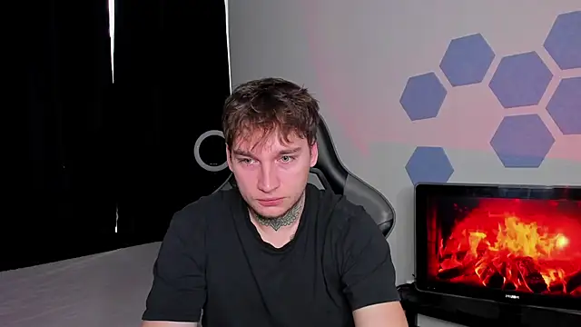 Snapshot of Chris_Tyson chatting on October 7, 2025, 11:22 am Chris Tyson online show from October 7, 2025, 11:22 am