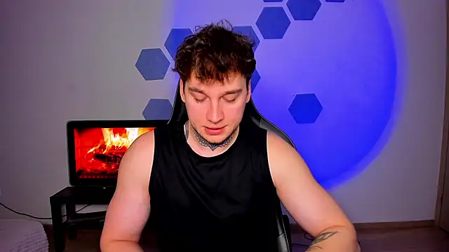 Chris Tyson online show from April 3, 2026, 9:38 am