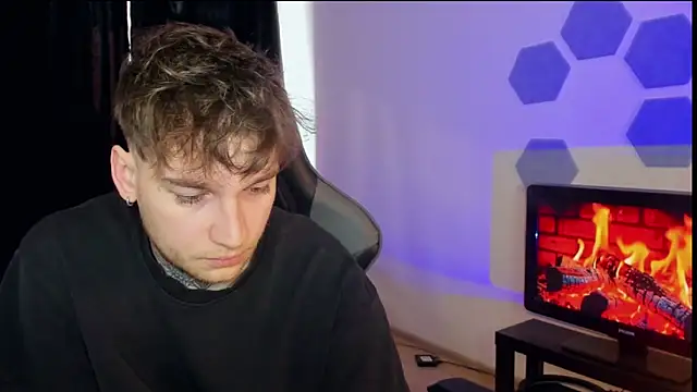 Snapshot of Chris_Tyson chatting on February 20, 2025, 8:50 am Chris Tyson online show from February 20, 2025, 8:50 am