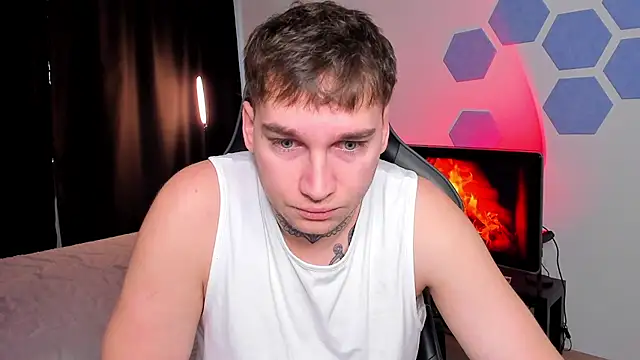 Snapshot of Chris_Tyson chatting on December 4, 2025, 6:23 am Chris Tyson online show from December 4, 2025, 6:23 am