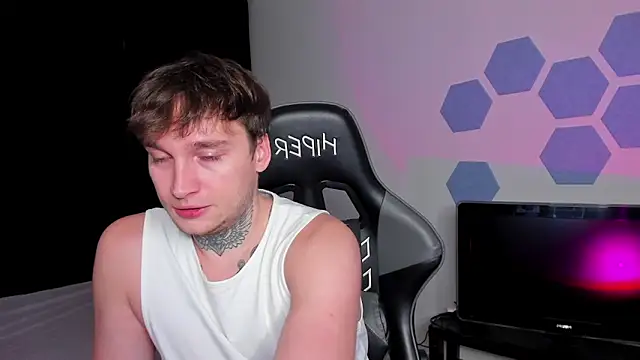 Snapshot of Chris_Tyson chatting on October 6, 2025, 10:21 pm Chris Tyson online show from October 6, 2025, 10:21 pm