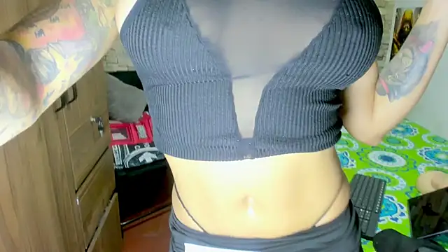 Snapshot of kaiagerbes3 chatting on February 14, 2026, 6:52 pm kaiagerbes3 online show from February 14, 2026, 6:52 pm