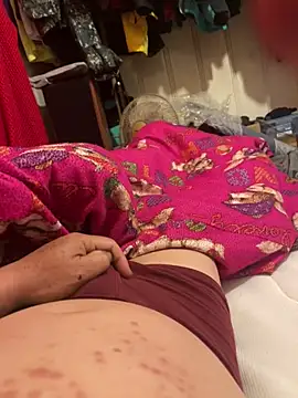 Snapshot of A6229 chatting on February 17, 2025, 6:28 pm A6229 online show from February 17, 2025, 6:28 pm