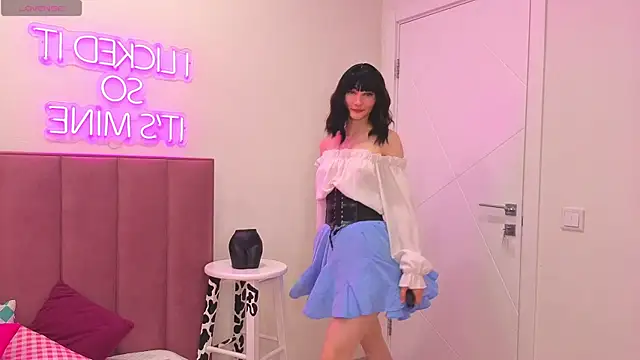 Snapshot of Lili_flowerr chatting on October 4, 2025, 11:45 am Lili flowerr online show from October 4, 2025, 11:45 am