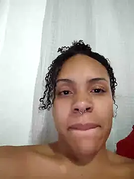 Snapshot of Julia_Pretinha chatting on September 10, 2025, 1:54 pm Julia Pretinha online show from September 10, 2025, 1:54 pm