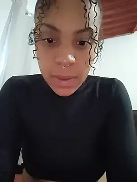 Snapshot of Julia_Pretinha chatting on November 25, 2025, 12:16 pm Julia Pretinha online show from November 25, 2025, 12:16 pm