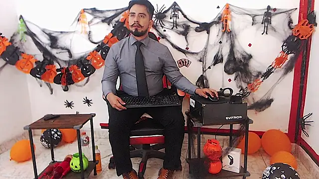 Snapshot of KalethBigDick chatting on October 28, 2025, 7:07 am KalethBigDick online show from October 28, 2025, 7:07 am