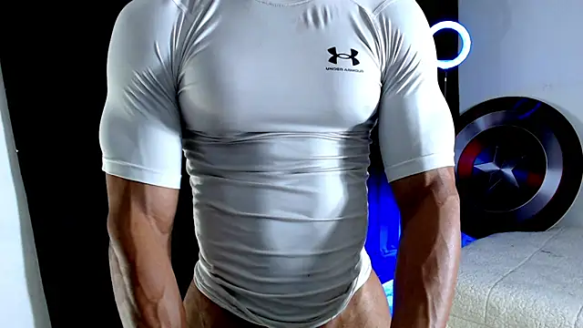 Snapshot of Antonywebb94 chatting on November 2, 2025, 5:40 pm Antonywebb94 online show from November 2, 2025, 5:40 pm