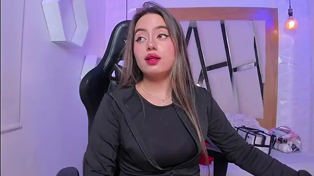 ary cooper  online show from October 21, 2025, 12:48 pm