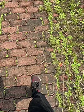 Snapshot of Miss__Malaika chatting on October 8, 2025, 7:43 am Miss Malaika online show from October 8, 2025, 7:43 am