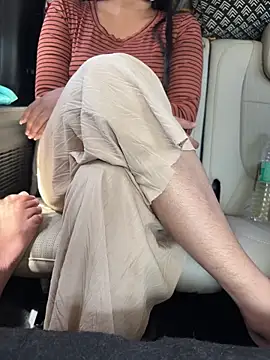 Snapshot of Miss__Malaika chatting on October 13, 2025, 8:16 am Miss Malaika online show from October 13, 2025, 8:16 am