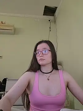U KINKY online show from May 20, 2026, 1:30 pm