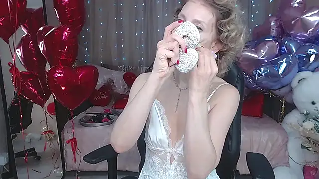 AdrianaSea online show from March 1, 2025, 11:50 am