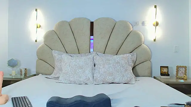 Snapshot of Meghanparker1 chatting on December 4, 2025, 10:31 pm Meghanparker1 online show from December 4, 2025, 10:31 pm