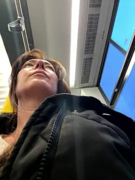 eveangelll online show from January 8, 2026, 6:08 am