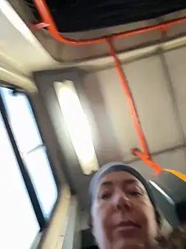 Snapshot of eveangelll chatting on November 7, 2025, 5:01 am eveangelll online show from November 7, 2025, 5:01 am