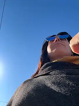 Snapshot of eveangelll chatting on November 2, 2025, 7:46 am eveangelll online show from November 2, 2025, 7:46 am