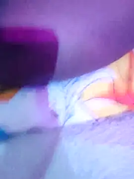 Snapshot of pearl7979 chatting on March 5, 2025, 10:10 pm pearl7979 online show from March 5, 2025, 10:10 pm