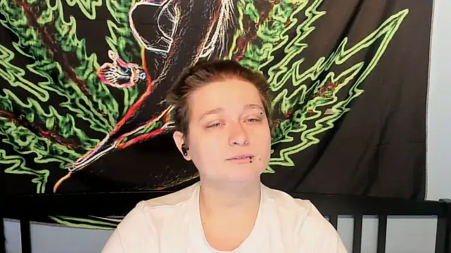 Chloenightmare online show from November 5, 2025, 7:17 pm