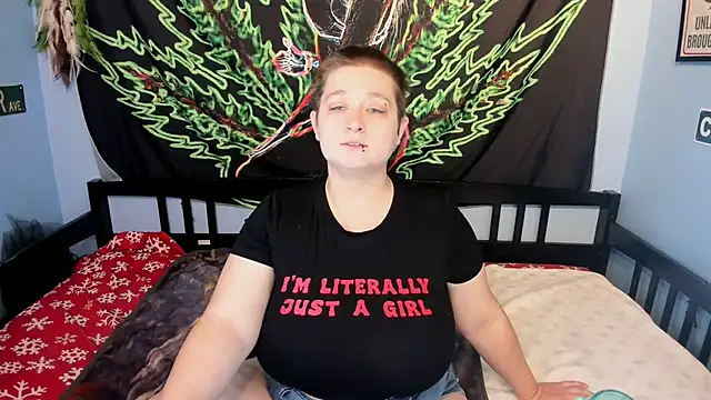 Chloenightmare online show from October 31, 2025, 7:43 pm