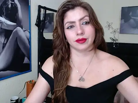 Snapshot of AnthonelaBella chatting on May 26, 2026, 11:30 am AnthonelaBella online show from May 26, 2026, 11:30 am
