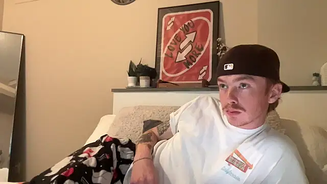 Snapshot of younghungginger chatting on March 3, 2025, 2:54 am younghungginger online show from March 3, 2025, 2:54 am