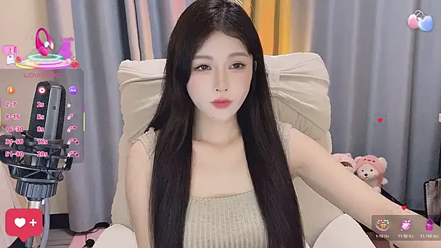 7-Love online show from April 12, 2026, 1:25 pm