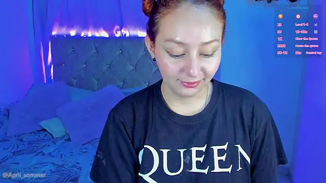 April sommer1 online show from November 18, 2025, 8:06 am