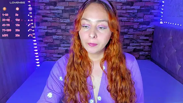 April sommer1 online show from March 19, 2025, 1:21 am