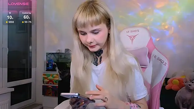 Britney Lynch online show from March 27, 2026, 7:04 pm