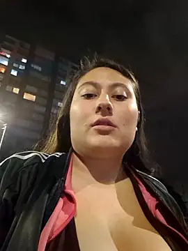 Snapshot of Celeem_ chatting on November 25, 2025, 2:45 am Celeem online show from November 25, 2025, 2:45 am