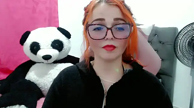 Snapshot of Alexatexa2929 chatting on February 6, 2025, 2:22 am Alexatexa2929 online show from February 6, 2025, 2:22 am