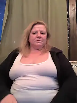 jusichka online show from June 4, 2026, 6:56 pm