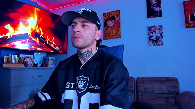 Snapshot of Drako_Lamar chatting on February 12, 2026, 3:34 pm Drako Lamar online show from February 12, 2026, 3:34 pm