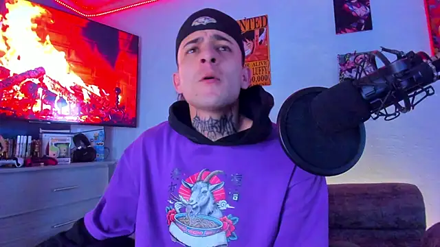 Snapshot of Drako_Lamar chatting on January 19, 2026, 12:53 pm Drako Lamar online show from January 19, 2026, 12:53 pm