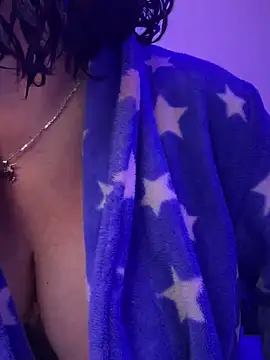 PaulinaSanders X online show from February 18, 2025, 8:25 pm