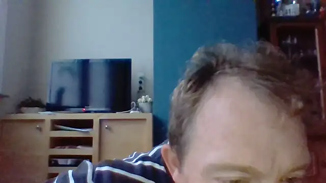 Snapshot of bertolini chatting on November 10, 2025, 3:28 pm bertolini online show from November 10, 2025, 3:28 pm