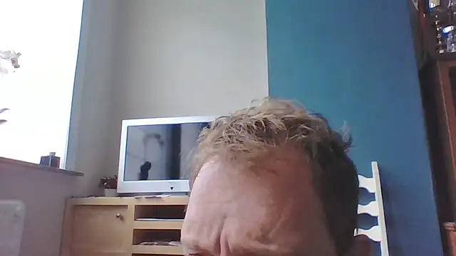 Snapshot of bertolini chatting on October 9, 2025, 7:09 am bertolini online show from October 9, 2025, 7:09 am