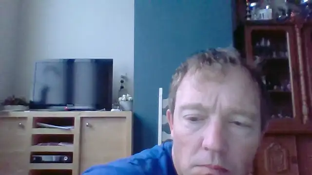 Snapshot of bertolini chatting on November 21, 2025, 8:13 am bertolini online show from November 21, 2025, 8:13 am