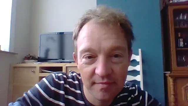 Snapshot of bertolini chatting on November 11, 2025, 2:23 pm bertolini online show from November 11, 2025, 2:23 pm