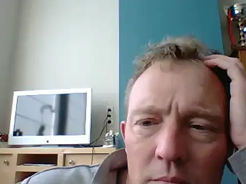 Snapshot of bertolini chatting on March 18, 2025, 1:55 pm bertolini online show from March 18, 2025, 1:55 pm