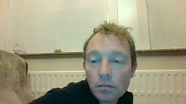 Snapshot of bertolini chatting on November 24, 2025, 5:13 pm bertolini online show from November 24, 2025, 5:13 pm