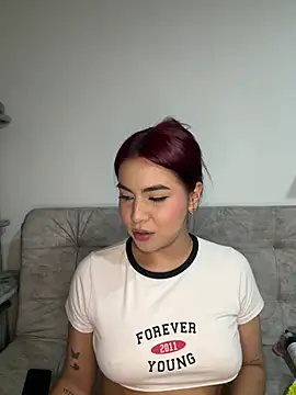 Zarah Blare online show from February 4, 2025, 2:49 am