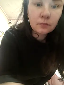 AlexaLexie online show from February 8, 2025, 1:22 pm