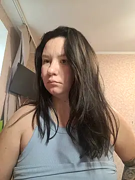 AlexaLexie online show from December 5, 2025, 8:35 am