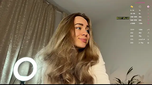 Snapshot of hotexclusive_ chatting on October 7, 2025, 7:37 pm hotexclusive  online show from October 7, 2025, 7:37 pm